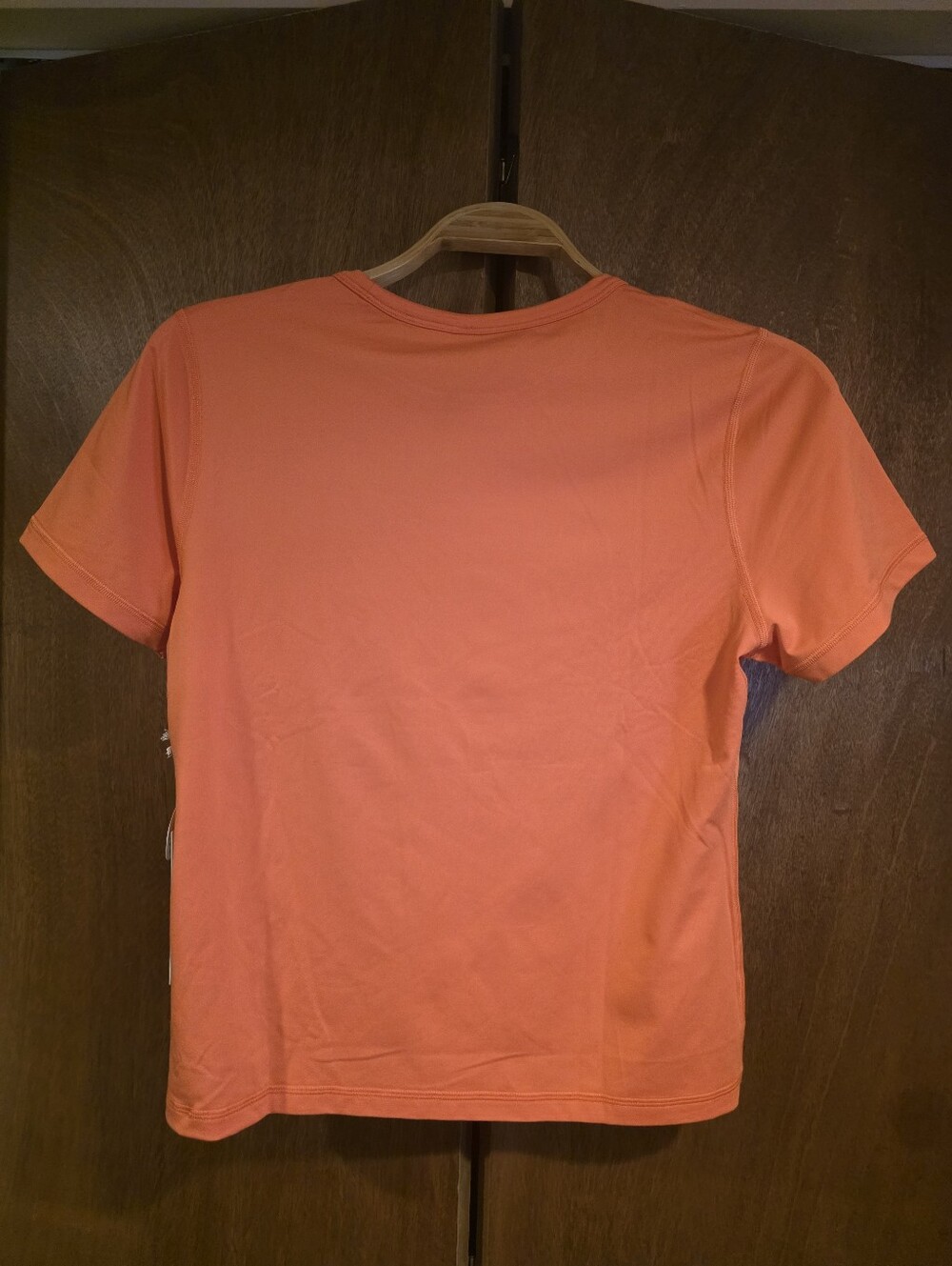 Vuori S/S Lux Tee - Picture 2 of 3
